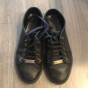 AUTHENTIC GUCCI leather shoes